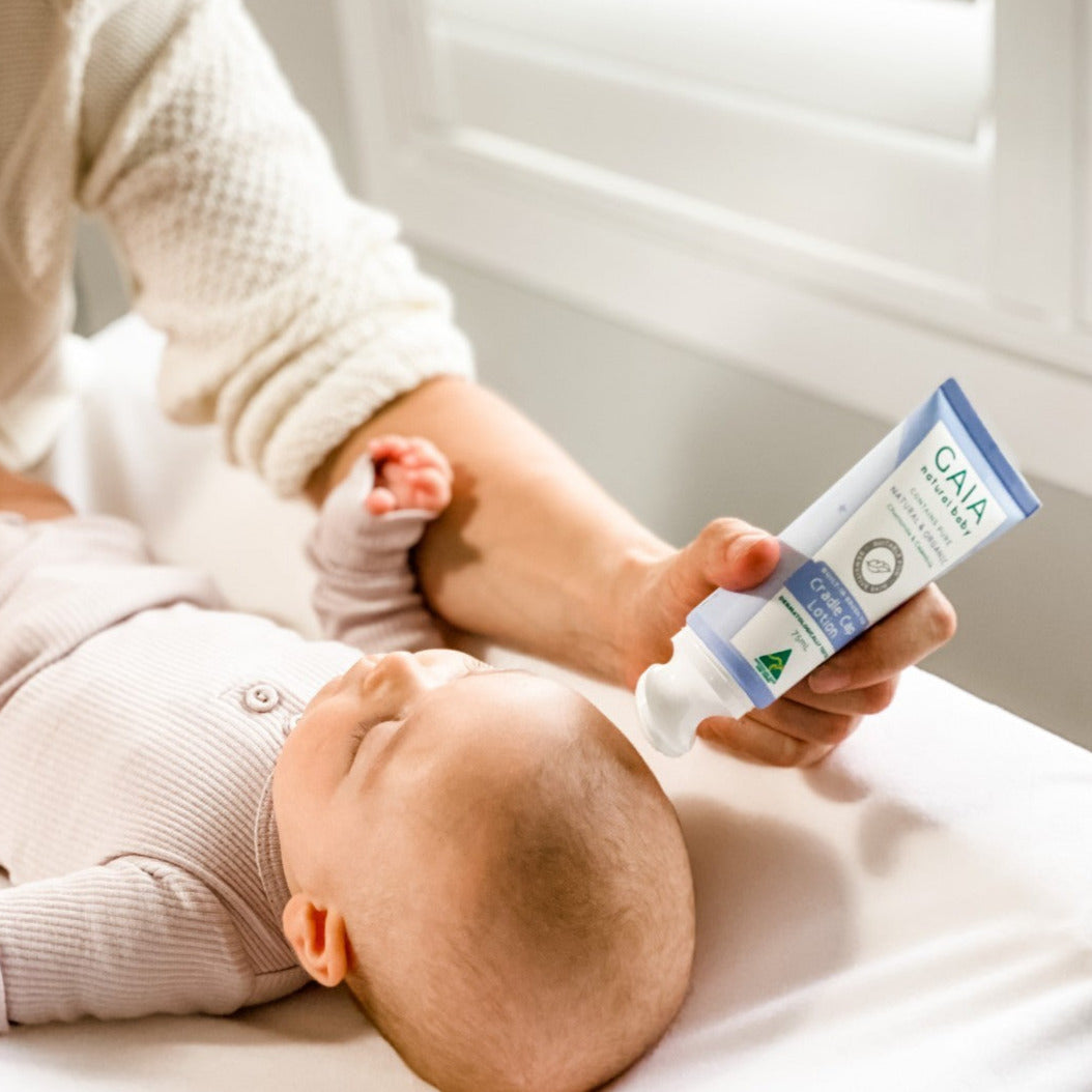 GAIA Natural Baby Cradle Cap Lotion 75ml with a builtin application